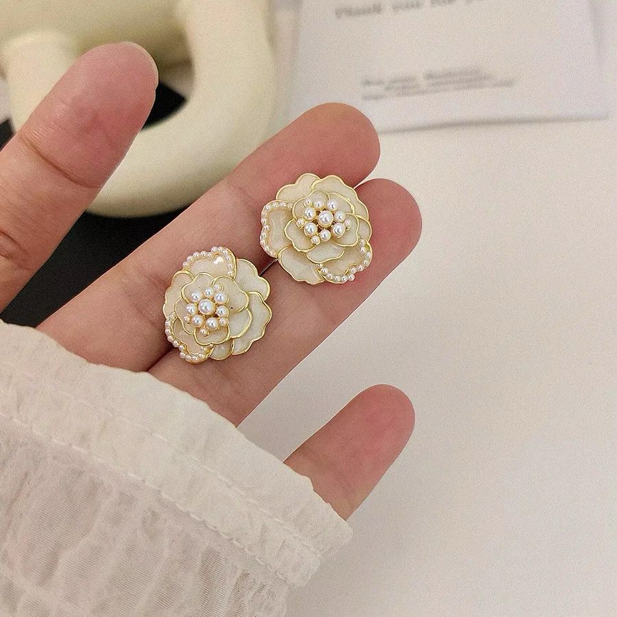 Royal Rose Earrings