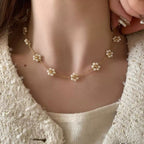 Daisy-Darling Pearl Necklace
